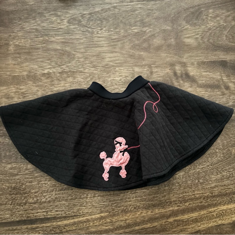 AMERICAN GIRL Maryellen’s Poodle Skirt